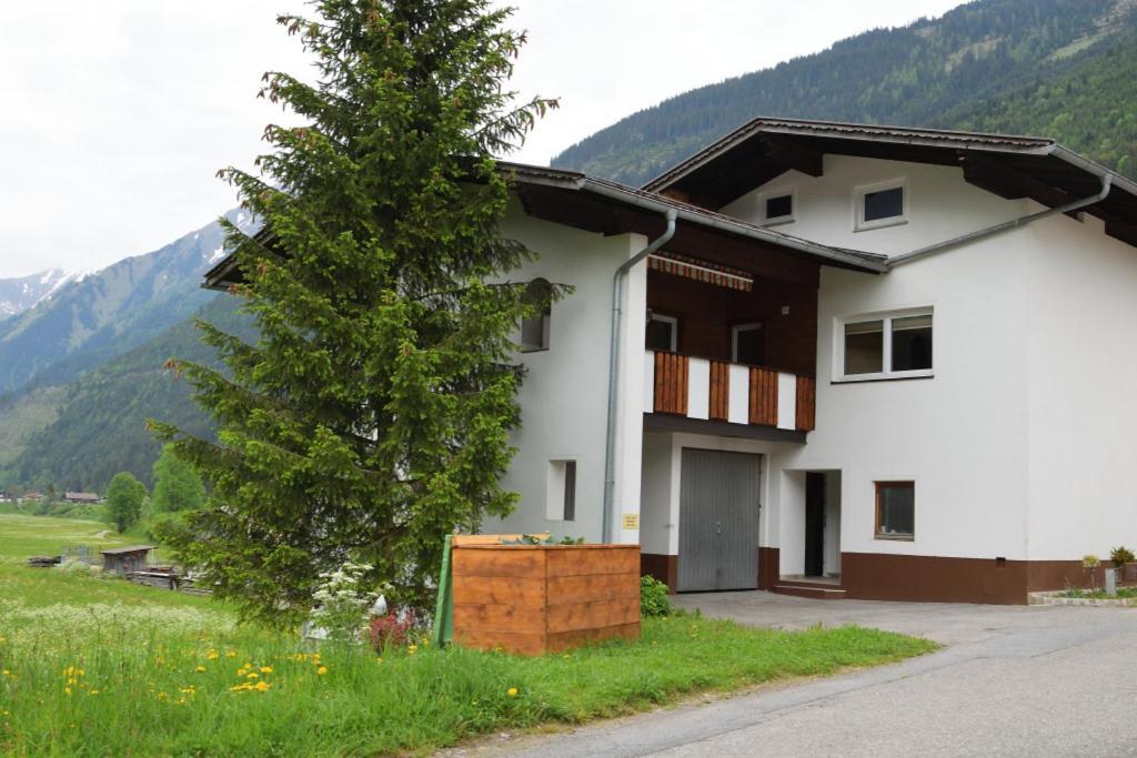 Ferienhaus Wolf Haeselgehr Luaran gambar